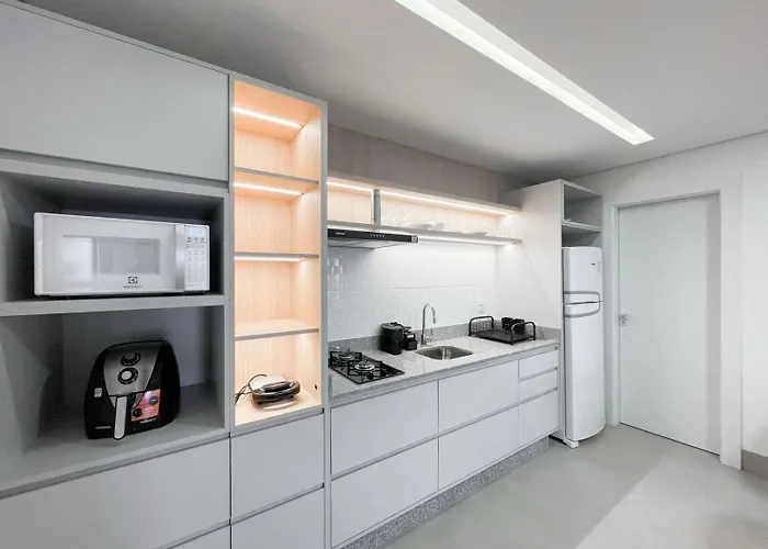 Lindo Flat Planejado Com Vista Para Cidade